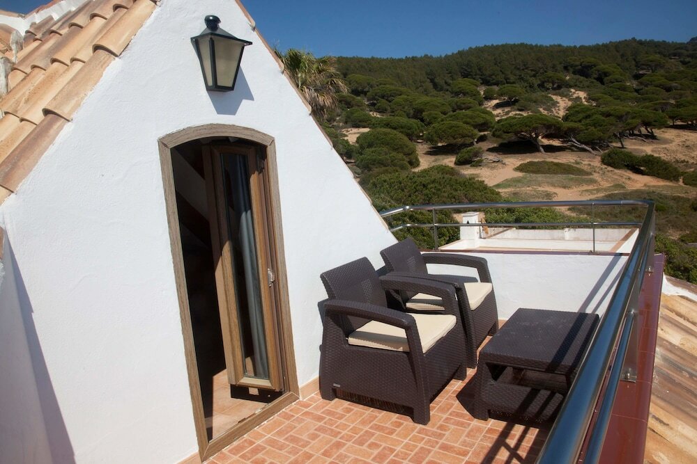 Фото Hostal Mar de Frente