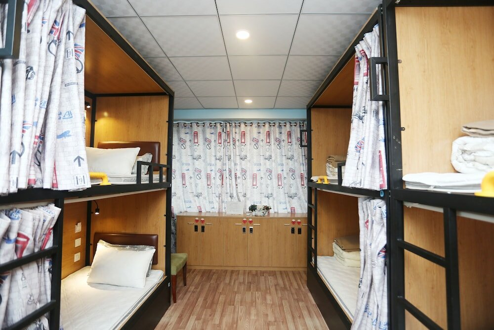 Фото Wutongli Youth Hostel