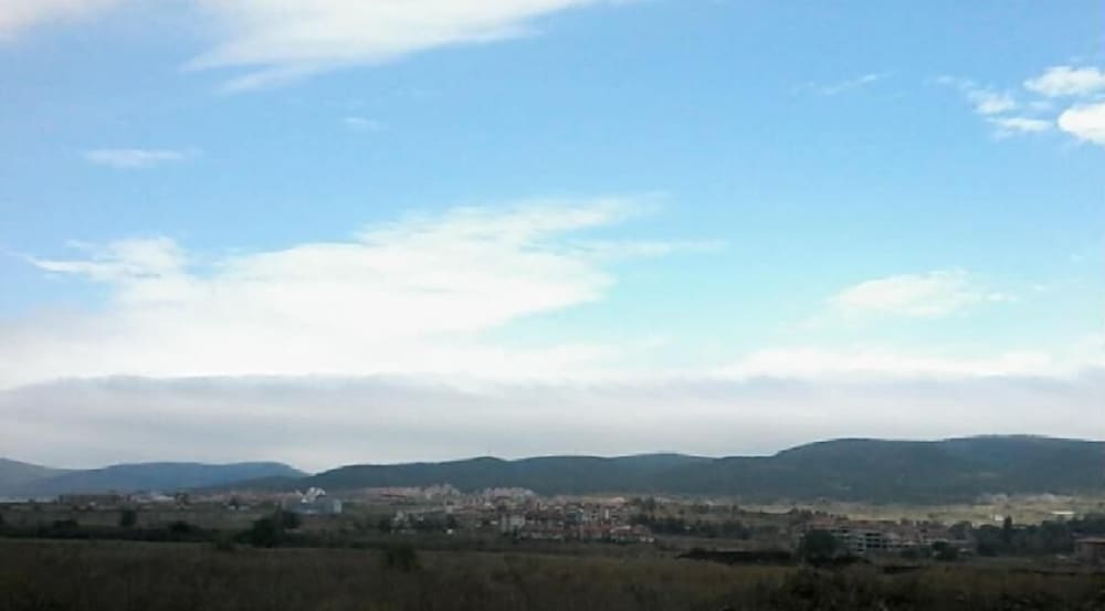 Фото Harmony Suites