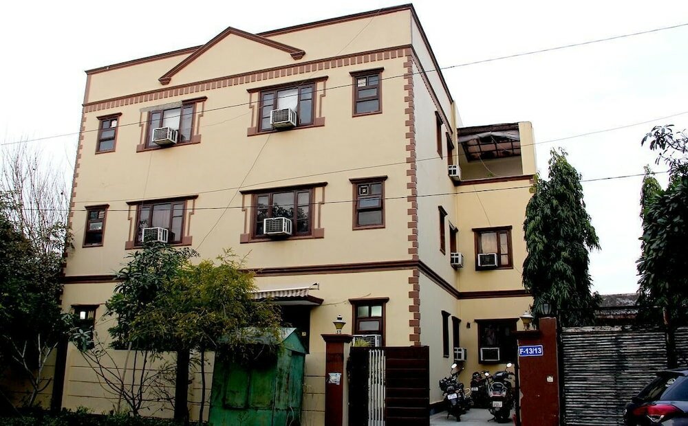 Фото отеля 1