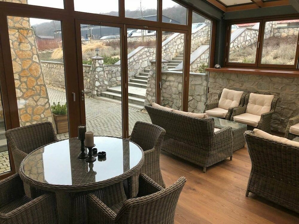 Фото Penzión Chateau Hunting