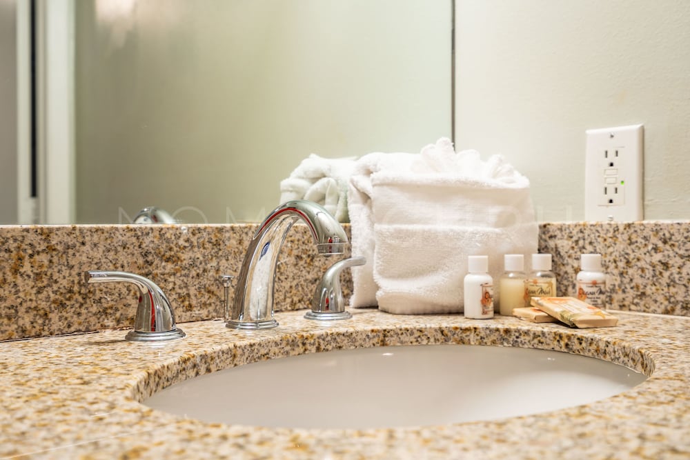 Фото Modern Boutique Residences by Nomad Guru