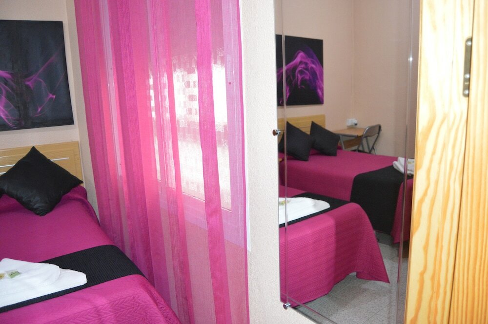 Фото Hostal Carrizo