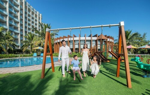 Гостиница Vinpearl Resort & Golf Nam Hoi An в Провинции Куангнам