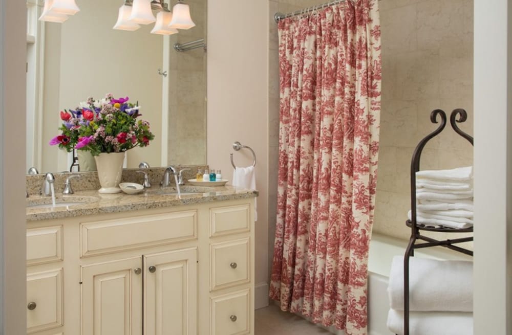 Фото Belfast Bay Inn