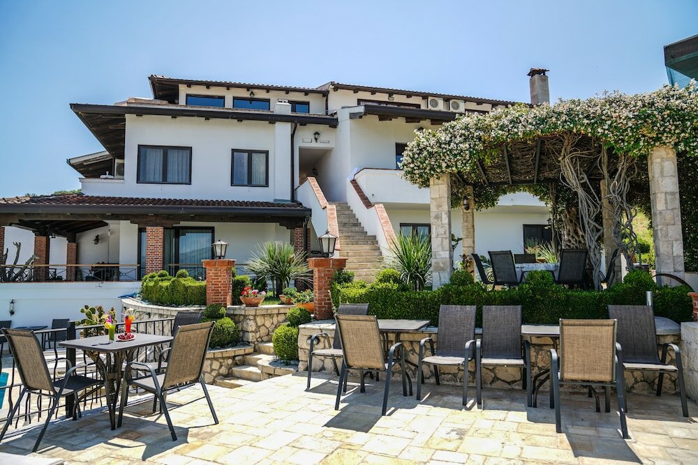 Фото Apartments Bazar