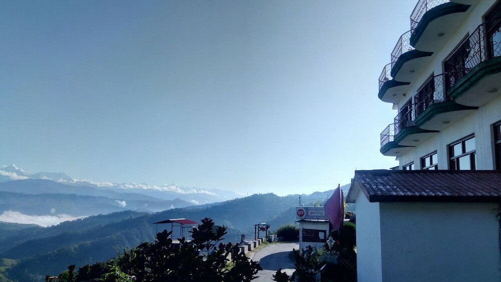 Фото Hotel Sumit Kausani