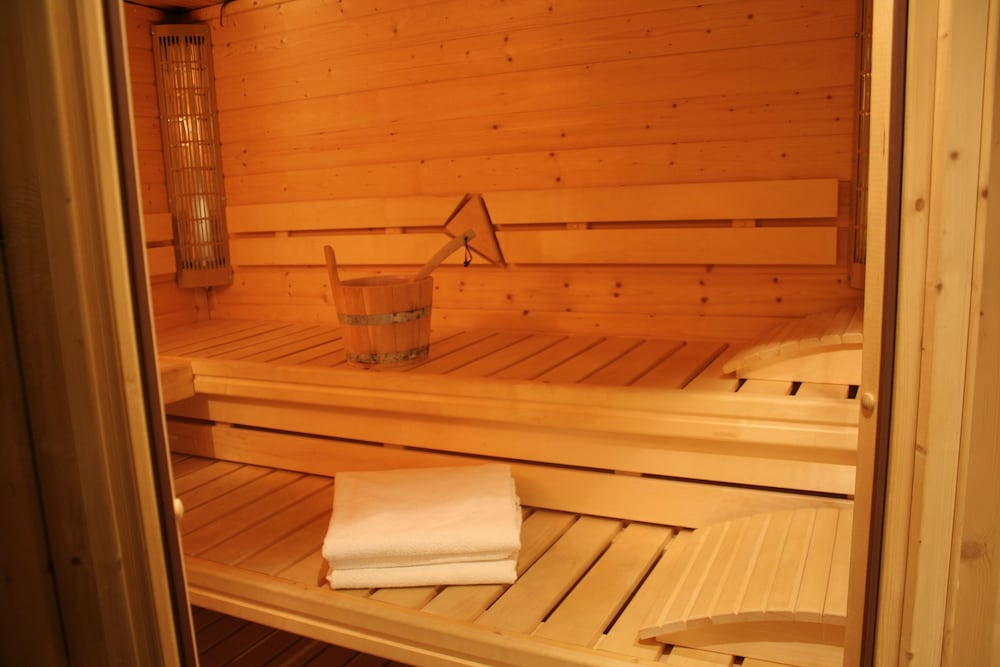 Фото Hotel Bílá Růže