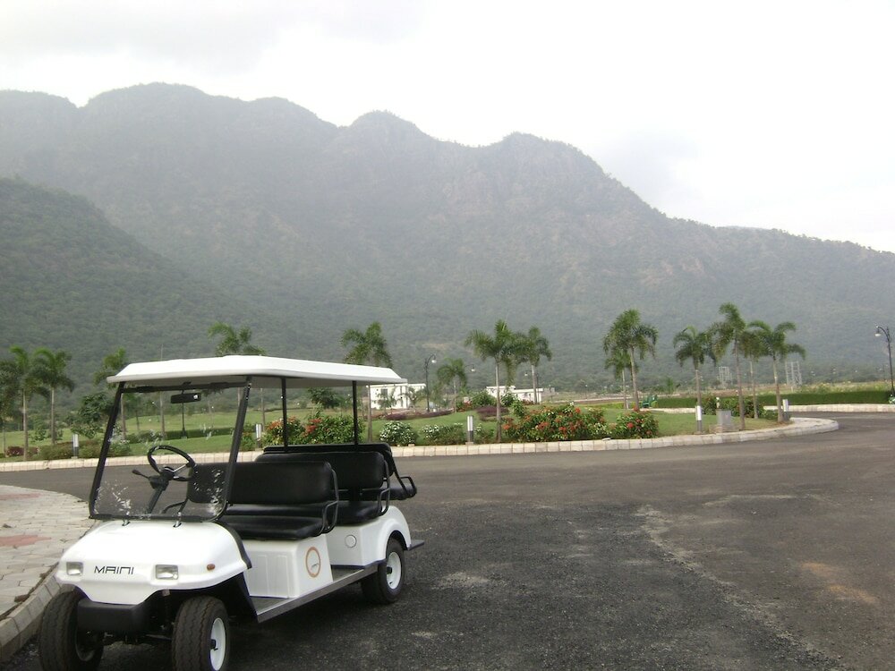 Фото Bahri Beautiful Country