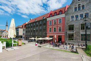 отель Tallinn City Apartments Harju Residence