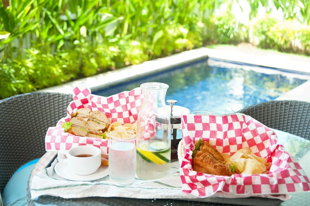 Фото Smart Comfort Apartments Batu Jimbar