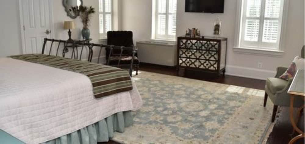 Фото Inn at Evergreen