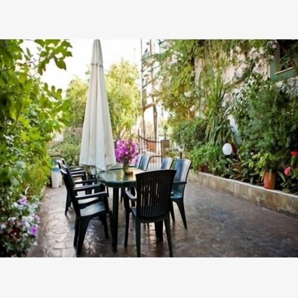 Фото Villa Contessa by Checkin