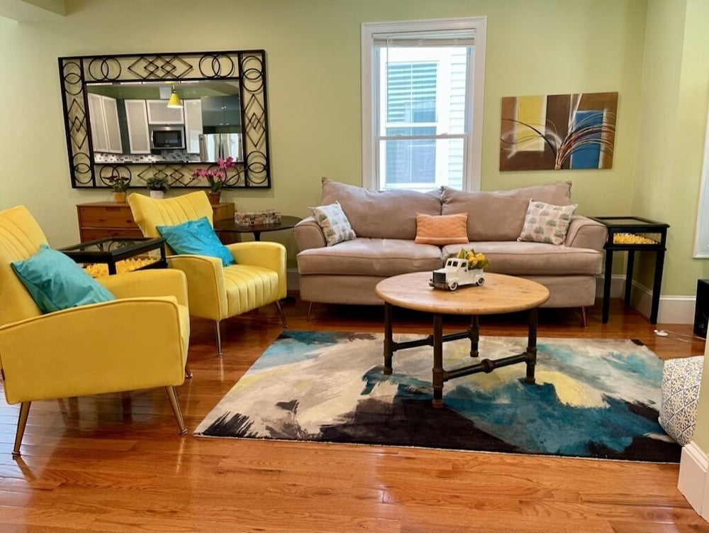 Фото Chez Pat in Cambridge