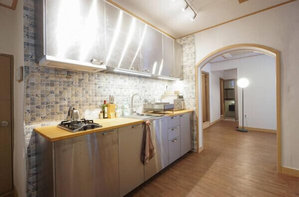 Фото Yeongdeungpo Dadareum Guest House