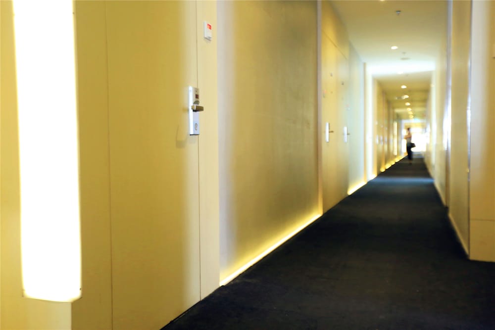 Фото Colour Inn Shenzhen Dongmen Branch