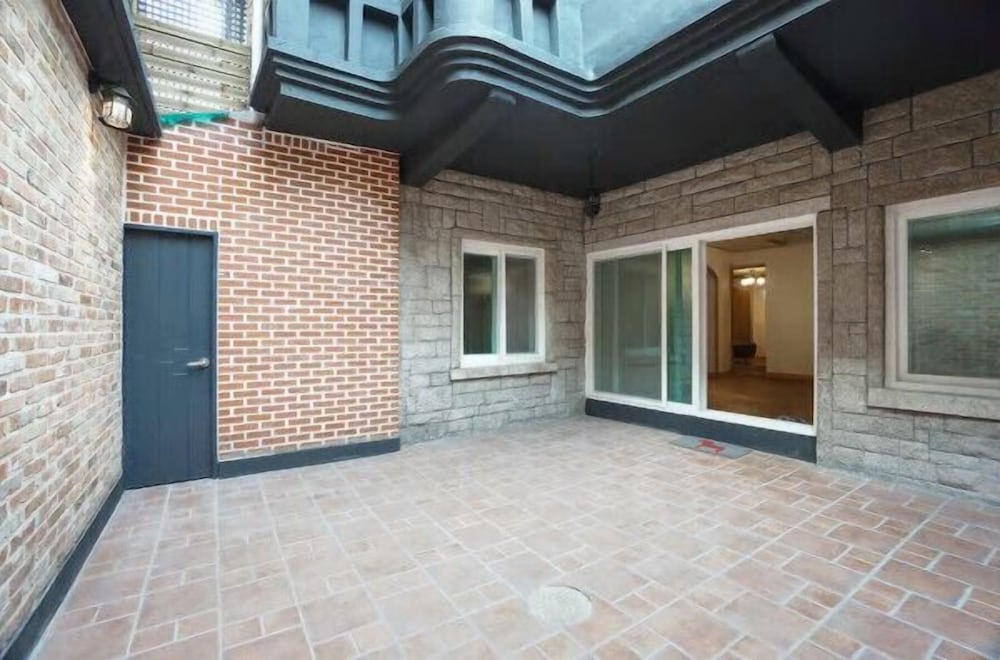 Фото Yeongdeungpo Dadareum Guest House