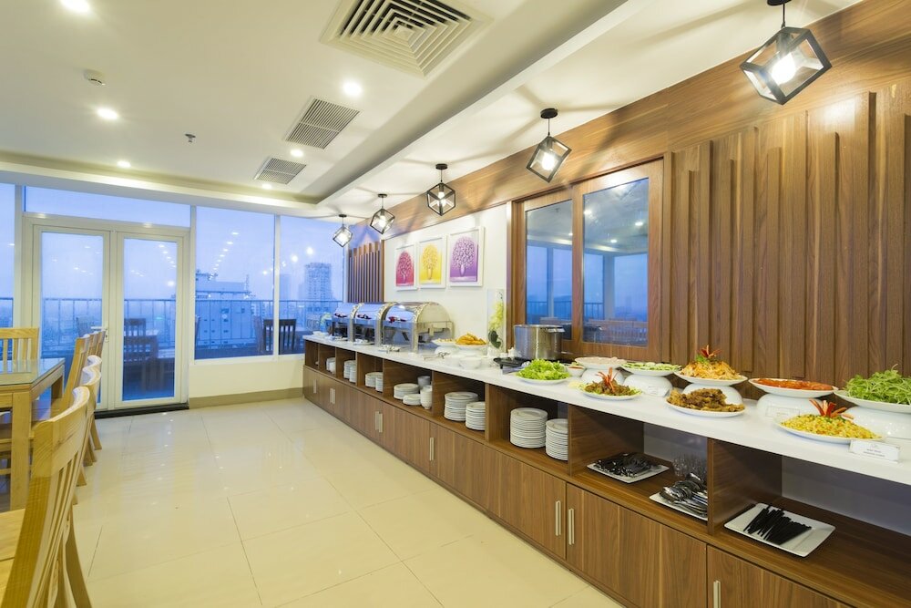 Фото Golden Light Hotel