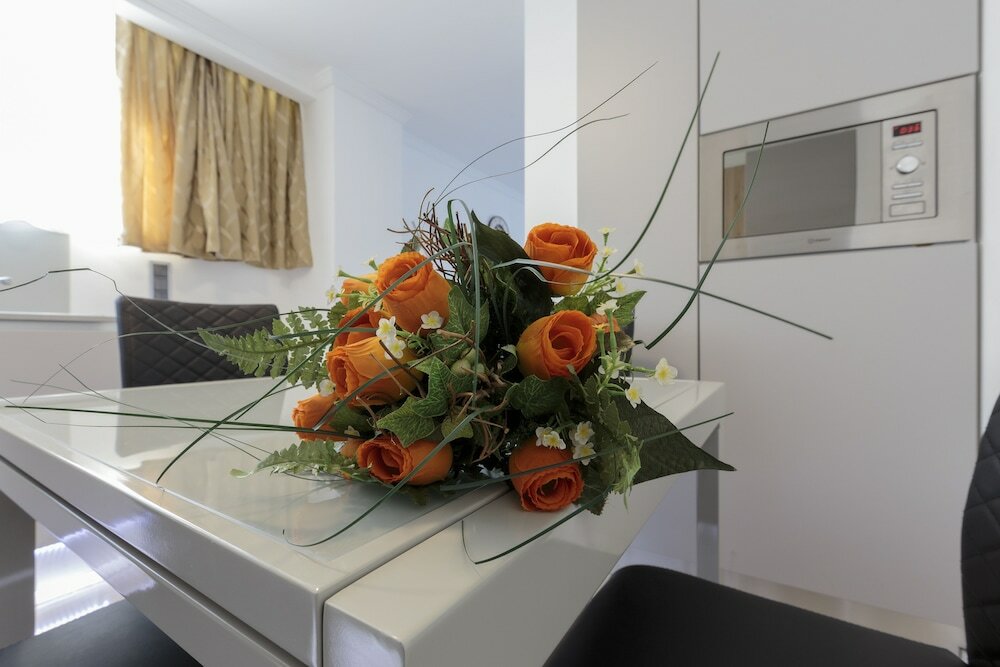 Фото The Queen Luxury Apartments Villa Vinicia