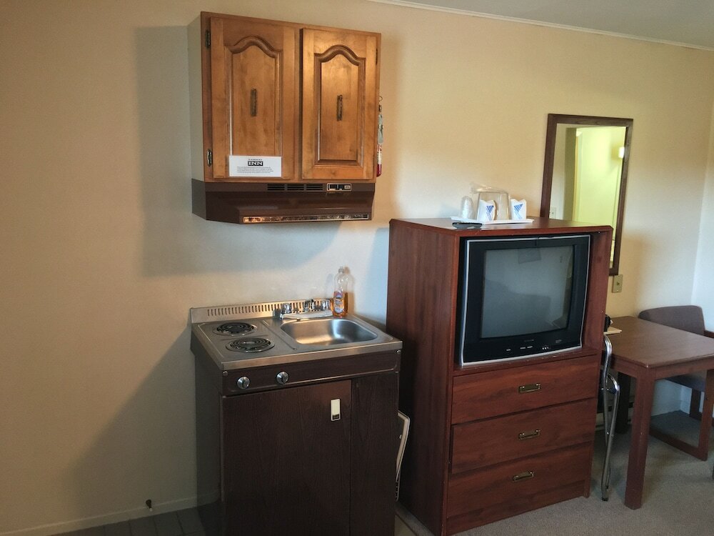 Фото Fairway Inn