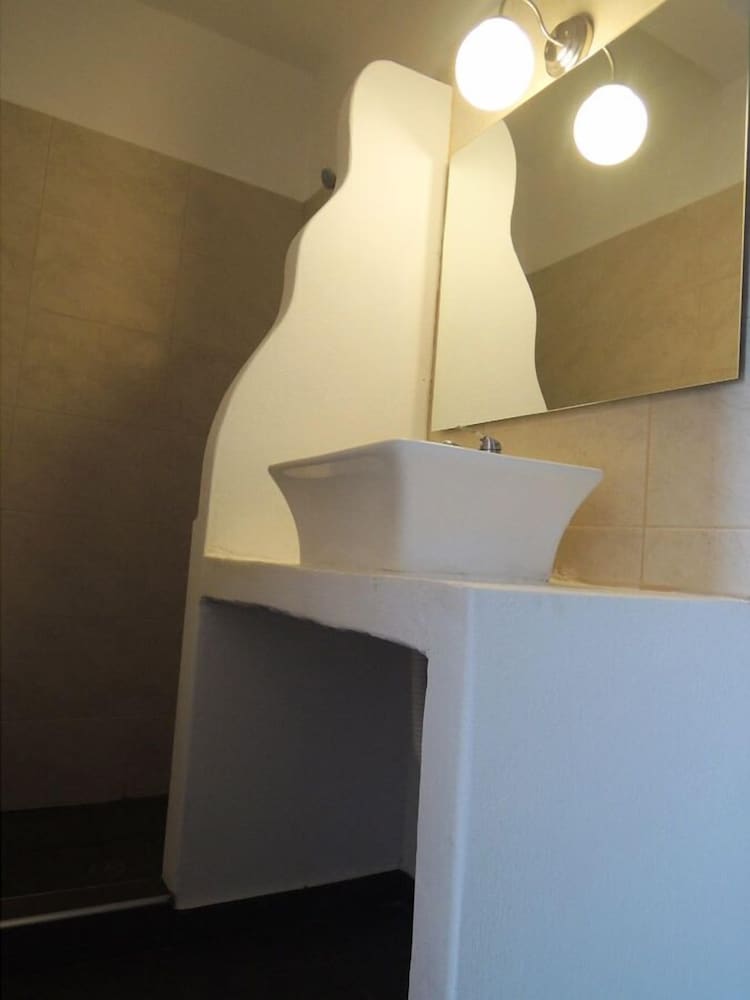 Фото Hotel Adamas