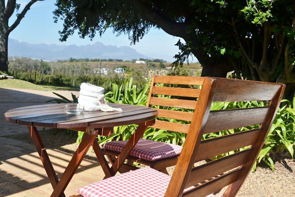 Hotel Aan-den-Weg, Earth, photo