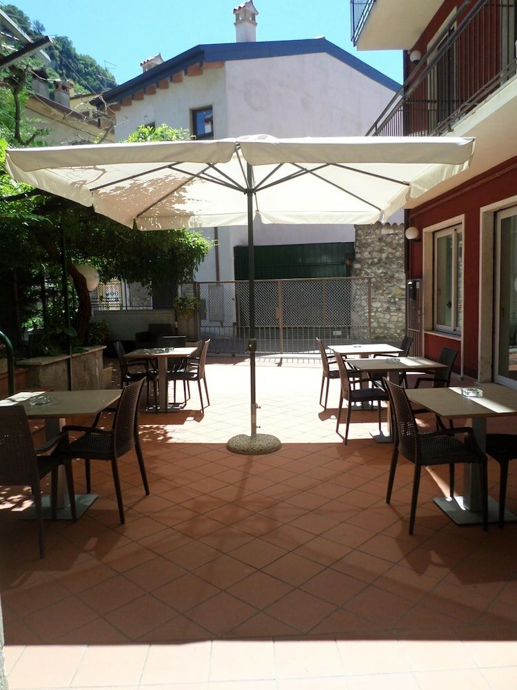 Фото Hotel Capinera