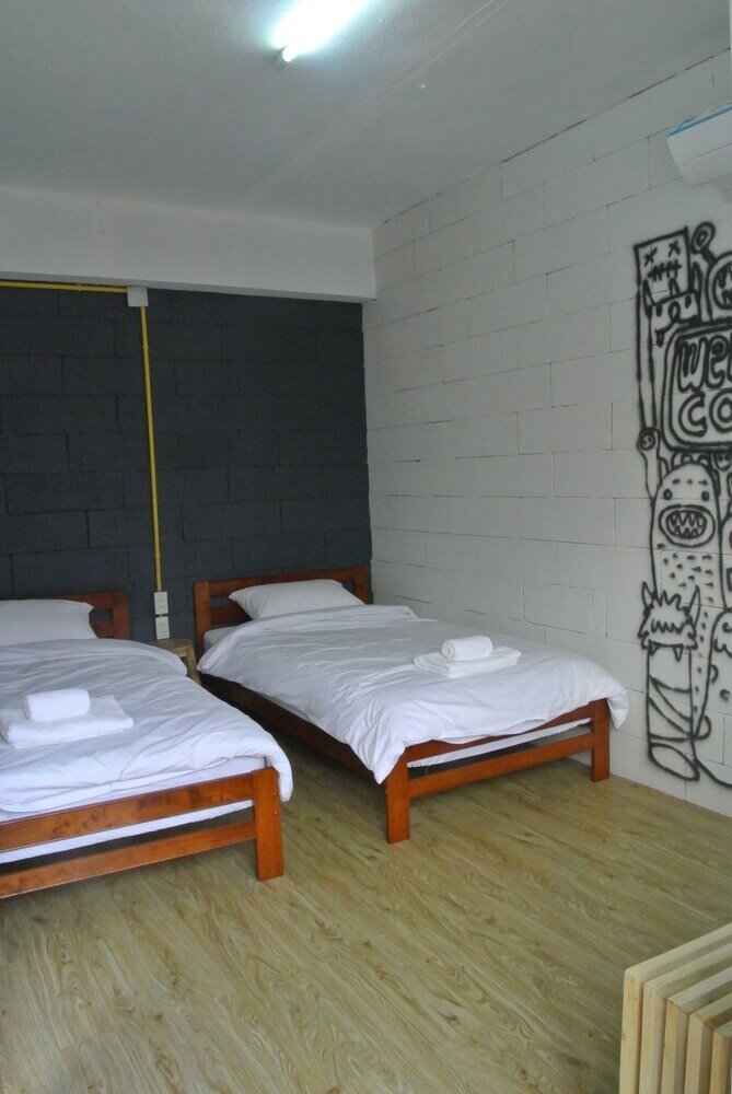 Фото Norn Nung Len Cafe & Hostel