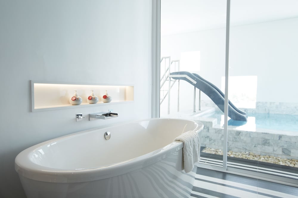 Фото Veranda Pool Suite