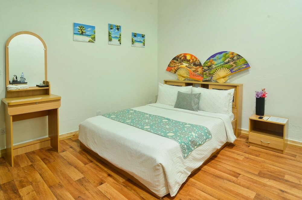 Фото Huraa East Inn