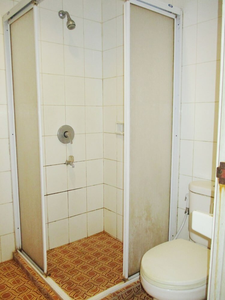 Фото Hotel Caravan