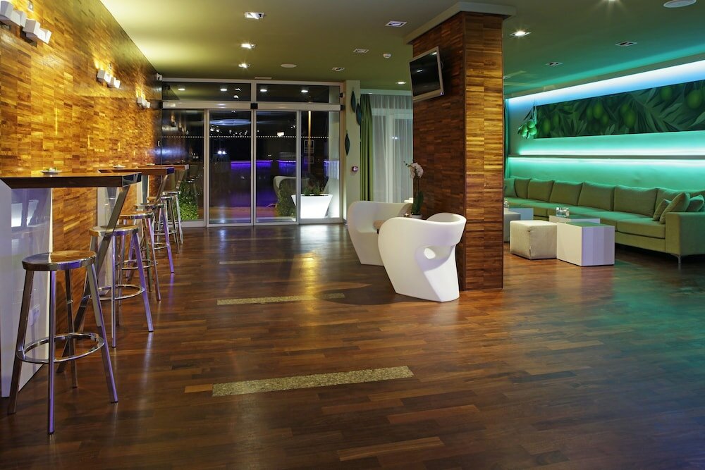 Фото Boutique Hotel Bol