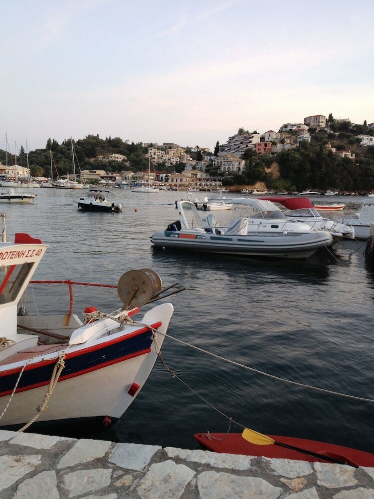 Фото Virvilis Apartments