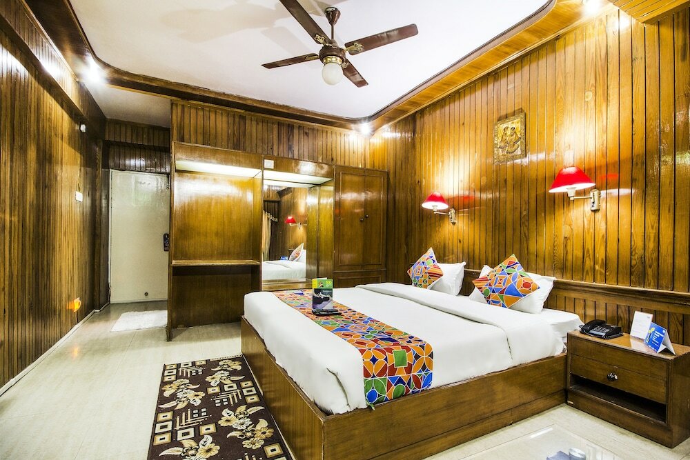 Фото FabHotel Mayfair Inn