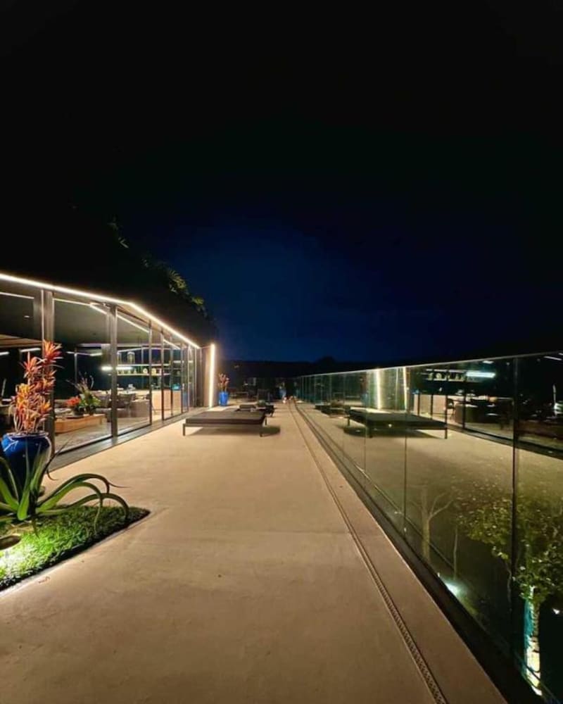 Фото Hotel Unique Garden