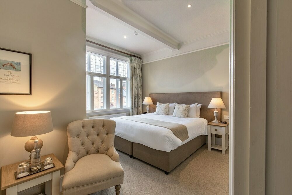 Hotel The Five Arrows Hotel, England, photo