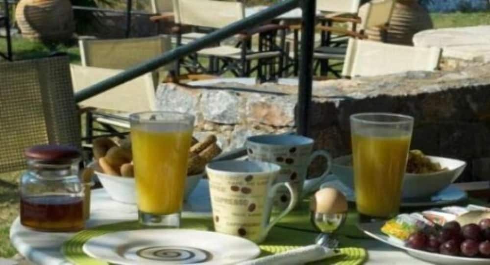 Фото Melitsina Village Hotel