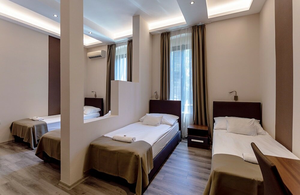 Фото Vén Diófa De Lux Panzió