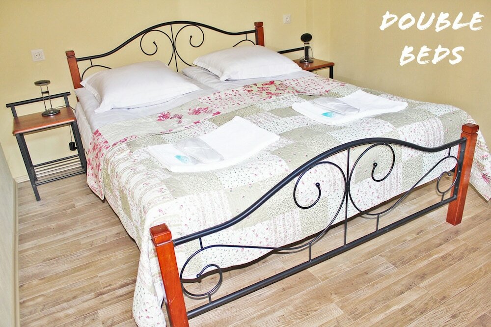 Фото Red Fox Guesthouse