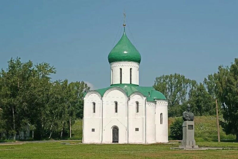 Фото Западная