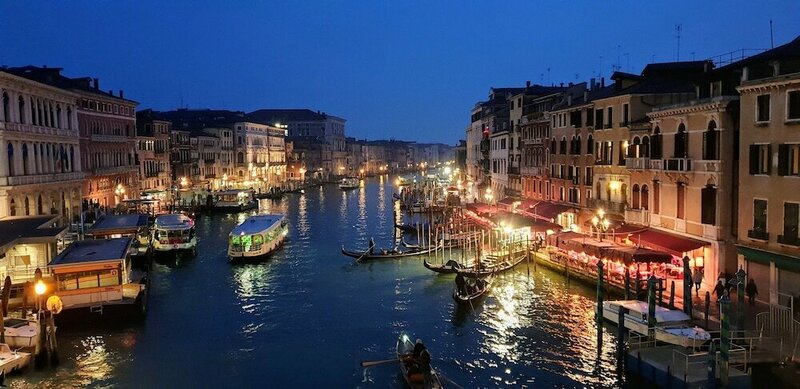 Гостиница Venice My Friends Canal View в Венеции