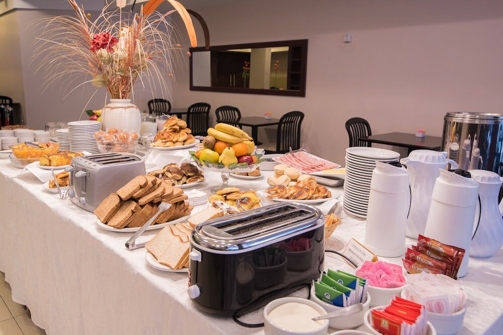 Фото Gran Hotel Continental