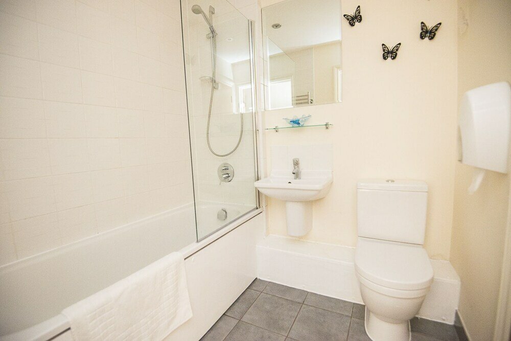 Фото Park Hall Suites