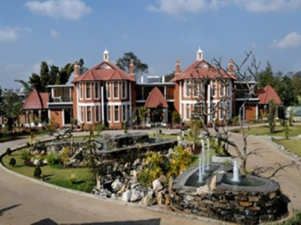 Фото отеля 1