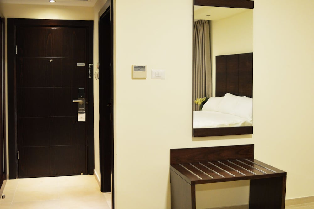 Фото Taybeh Golden Hotel