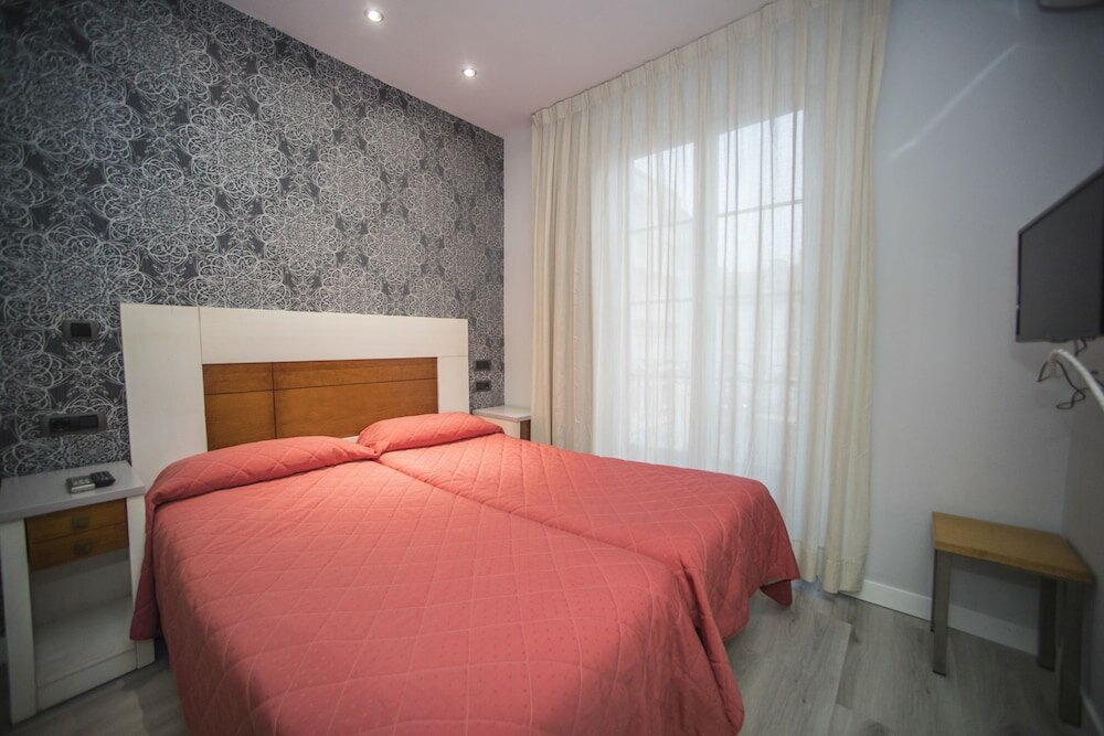 Фото Hostal Centro Soria