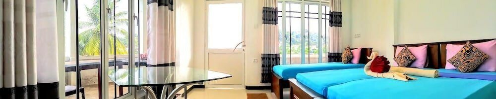 Фото Kandyan Holiday Center