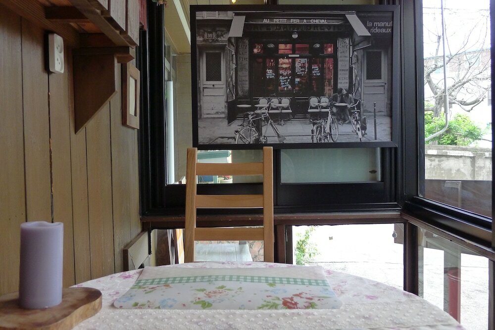 Фото The House Hostel