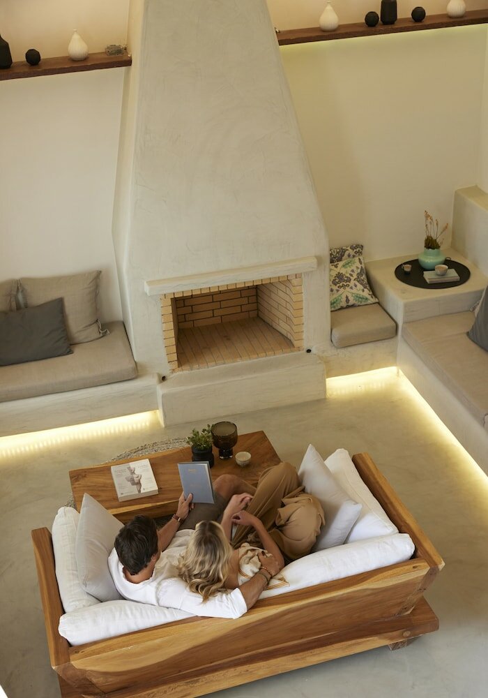 Фото Santo Pure Oia Suites & Villas