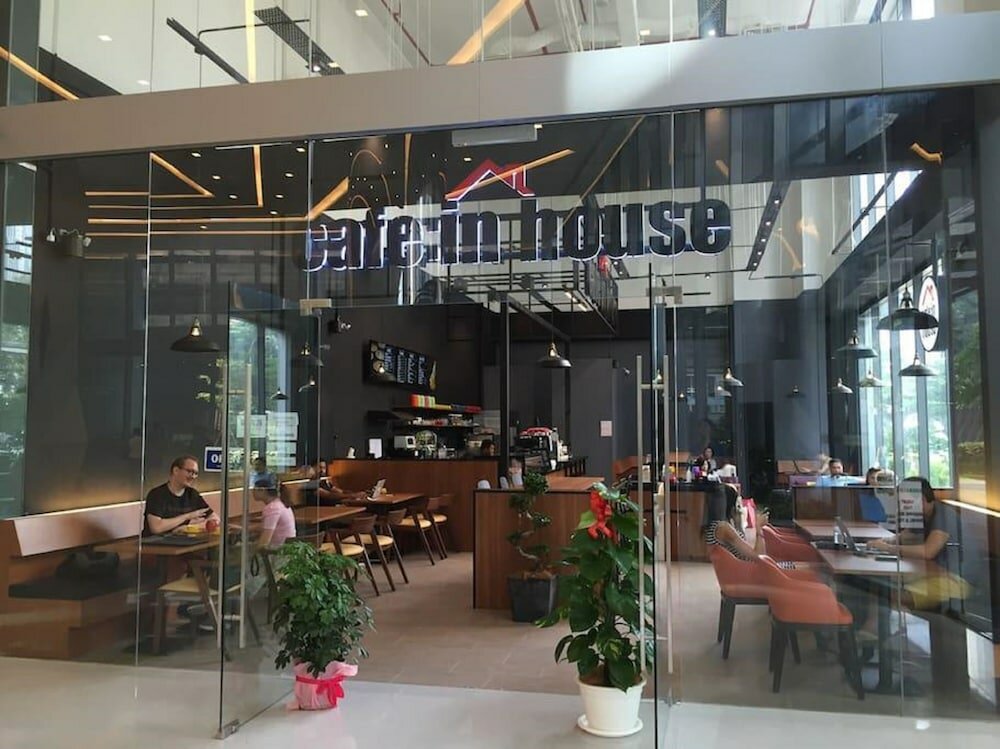 Фото Mercu Summer Suite Klcc @ Penguin Homes